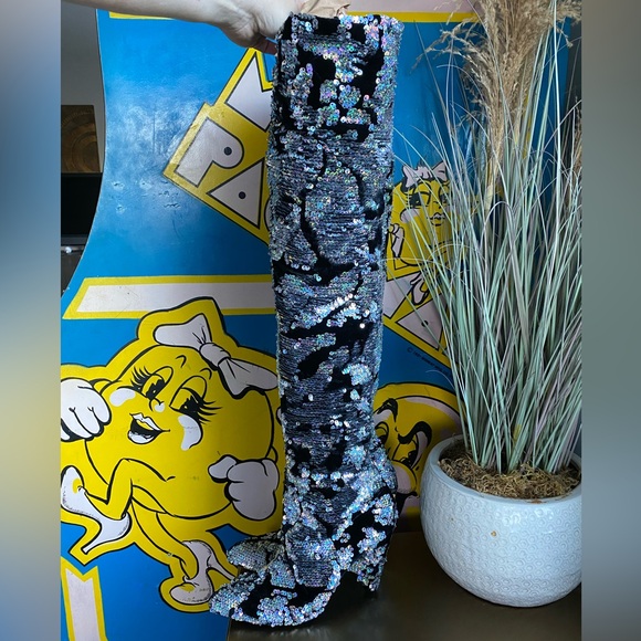 Free People Midnight Party Velvet Sequin Scrunch Boots Heels 38 7.5 festival - Picture 10 of 15